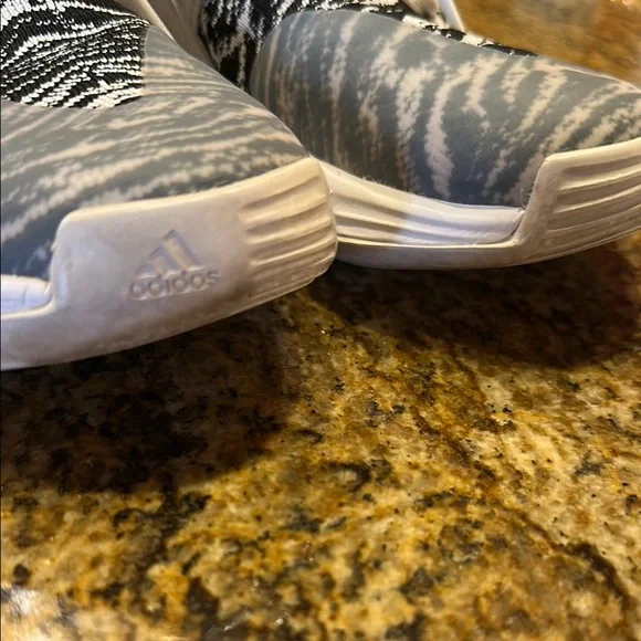 James Harden Vol 4 adidas Athletic Shoes - Picture 9 of 10